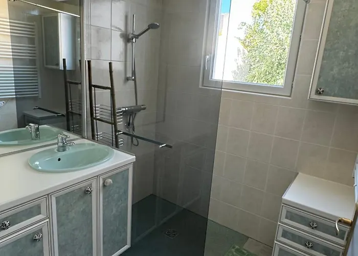 Myrtille - Maison 6 Personnes Avec Jardin A 100m De La בית נופש *