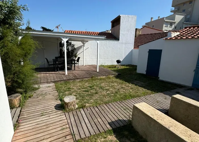 בית נופש Myrtille - Maison 6 Personnes Avec Jardin A 100m De La *