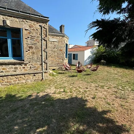 Holiday home Myrtille - Maison 6 Personnes Avec Jardin A 100m De La Saint-Jean-de-Monts