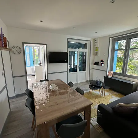 Holiday home Myrtille - Maison 6 Personnes Avec Jardin A 100m De La